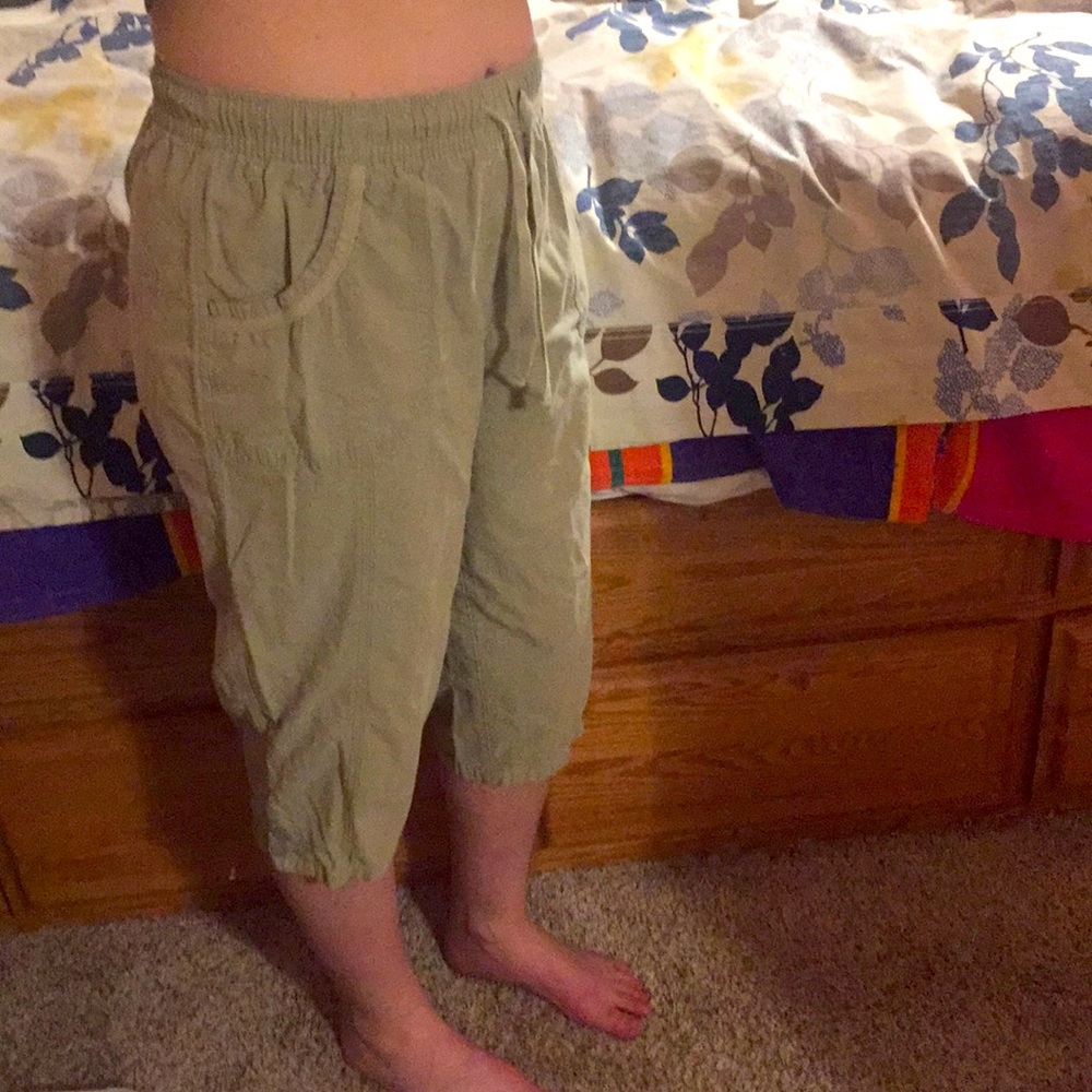 Vintage linen , high waisted Capri